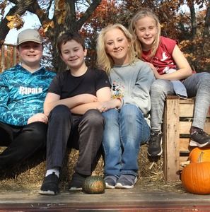 Meet your Posher, Trina